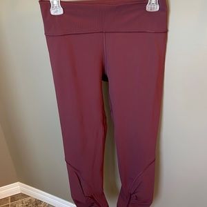 Lululemon Play Off the Pleats Pant - Sz 8